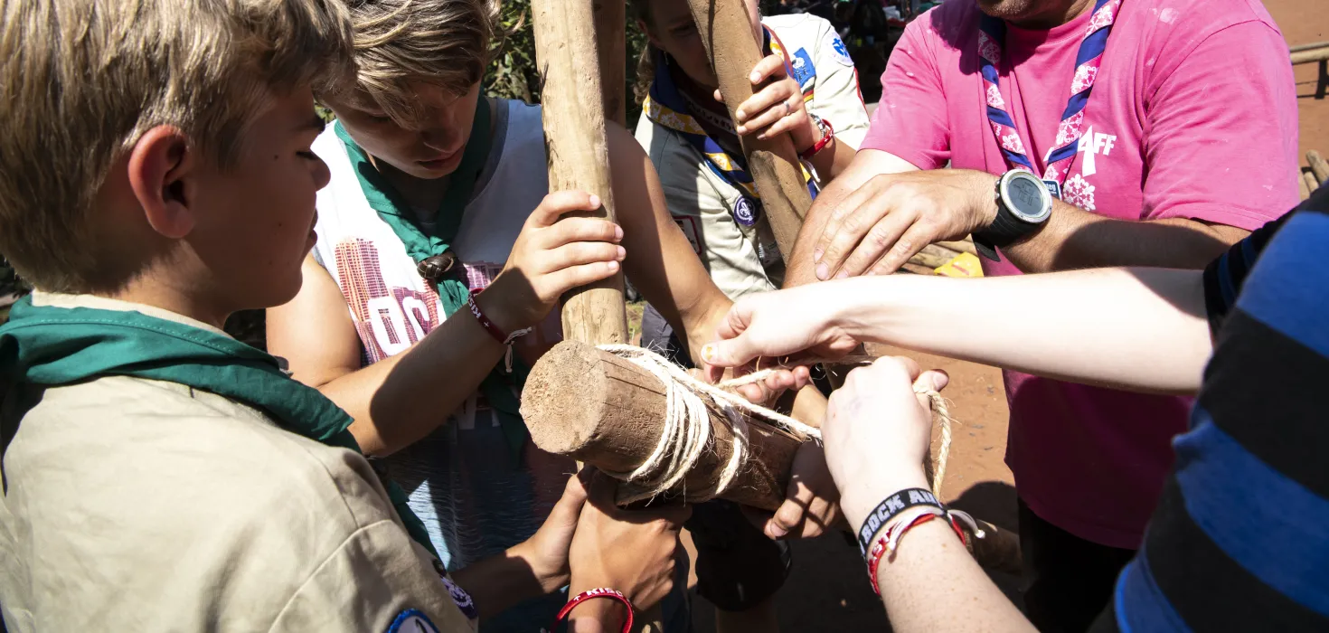 Scouts tying a pioneering project